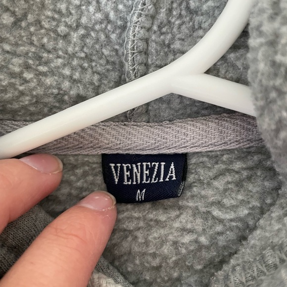 Venezia Italia Children’s Hoodie Size Medium - Picture 3 of 4